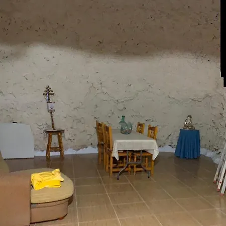 Casa Con Cueva Isabel Dorta 펜션 *